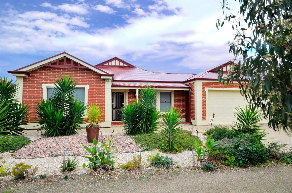 All Seasons Port Elliot Holiday House Buitenkant foto
